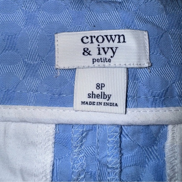 Crown‎ & Ivy Shelby Scalloped Shorts Size 8P EUC - Picture 3 of 6
